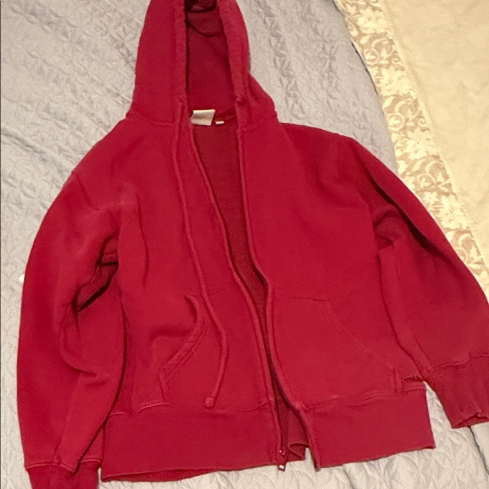 TNA Cozy Fleece in a pink/ Fuschia